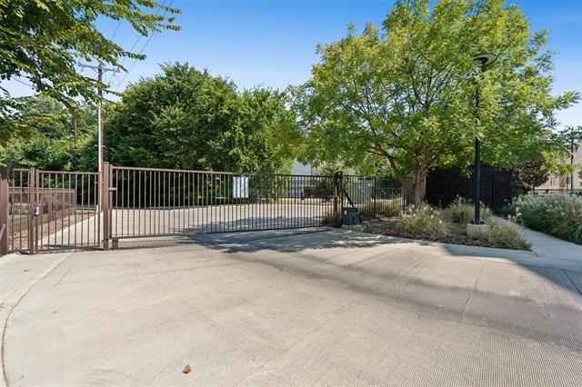 2600 Museum Way - Photo 27