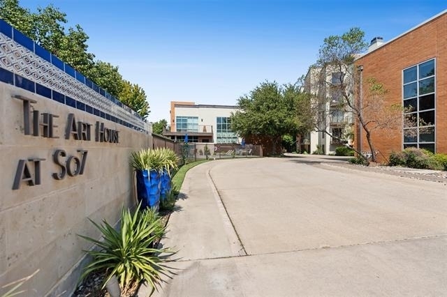 2600 Museum Way - Photo 21