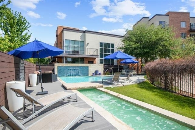 2600 Museum Way - Photo 17