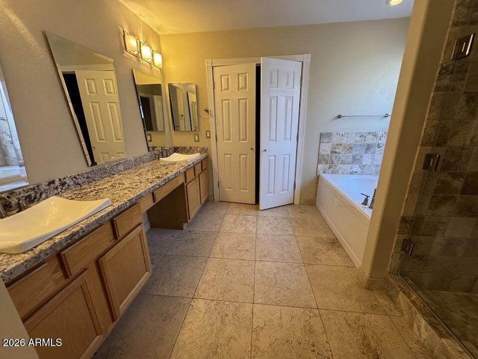 1510 E Charleston Avenue - Photo 4