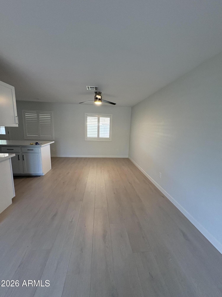 121 E Santa Cruz Drive - Photo 6