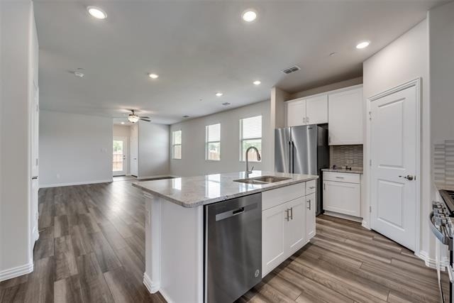 210 Olympus Street - Photo 6