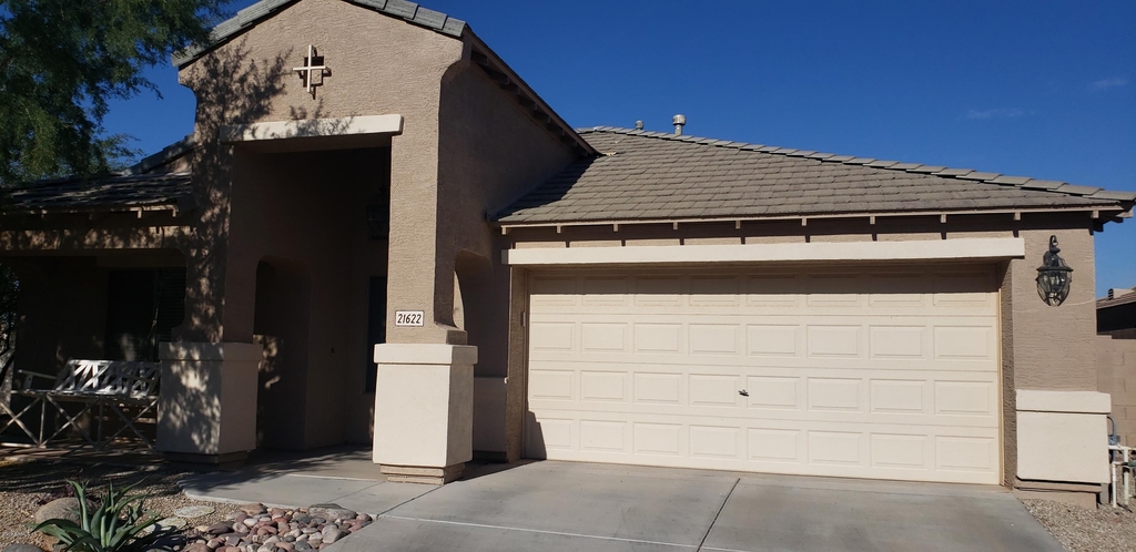 21622 N Dietz Drive - Photo 1