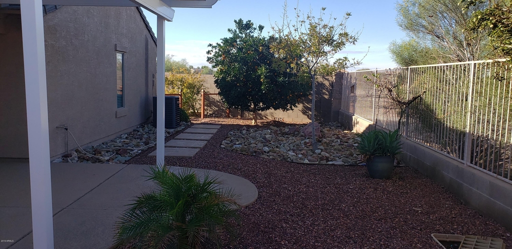21622 N Dietz Drive - Photo 11