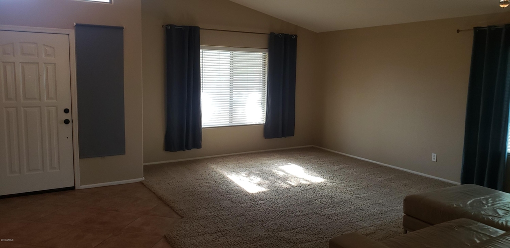 21622 N Dietz Drive - Photo 3