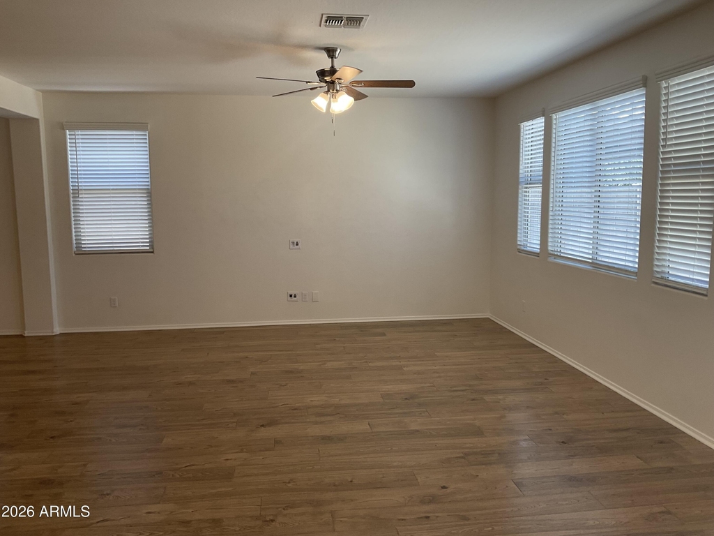 2152 W Emrie Avenue - Photo 2