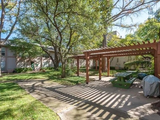 10562 High Hollows Drive - Photo 26