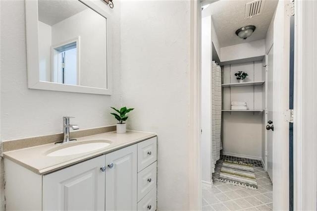 2200 Woodburn Corners - Photo 16