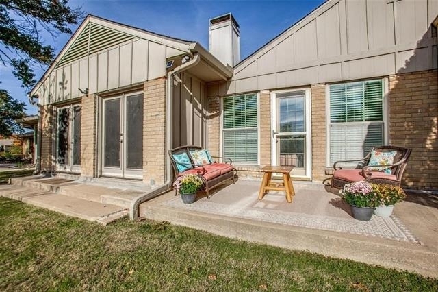 2200 Woodburn Corners - Photo 24
