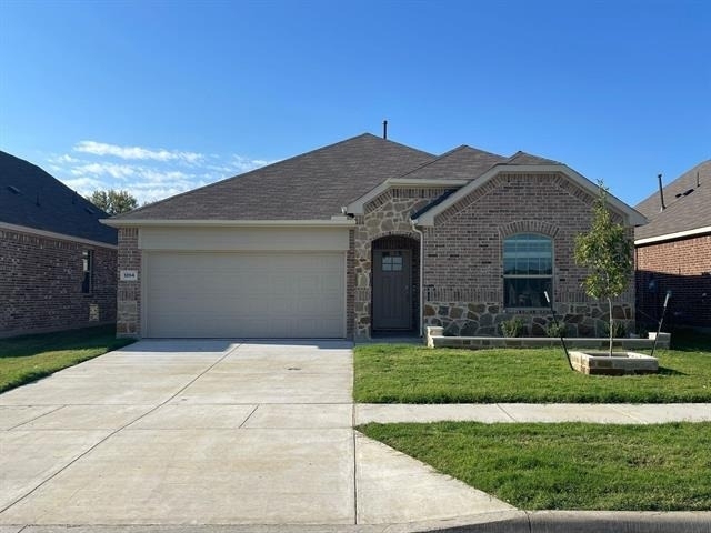1204 Mimosa Lane - Photo 0