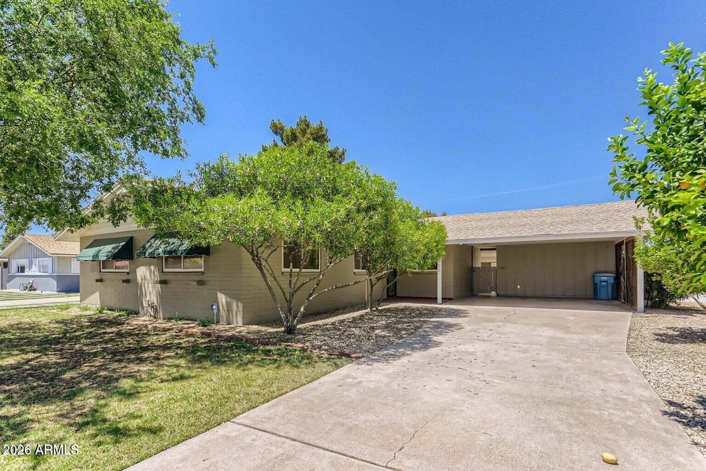 6053 N 22nd Avenue - Photo 1