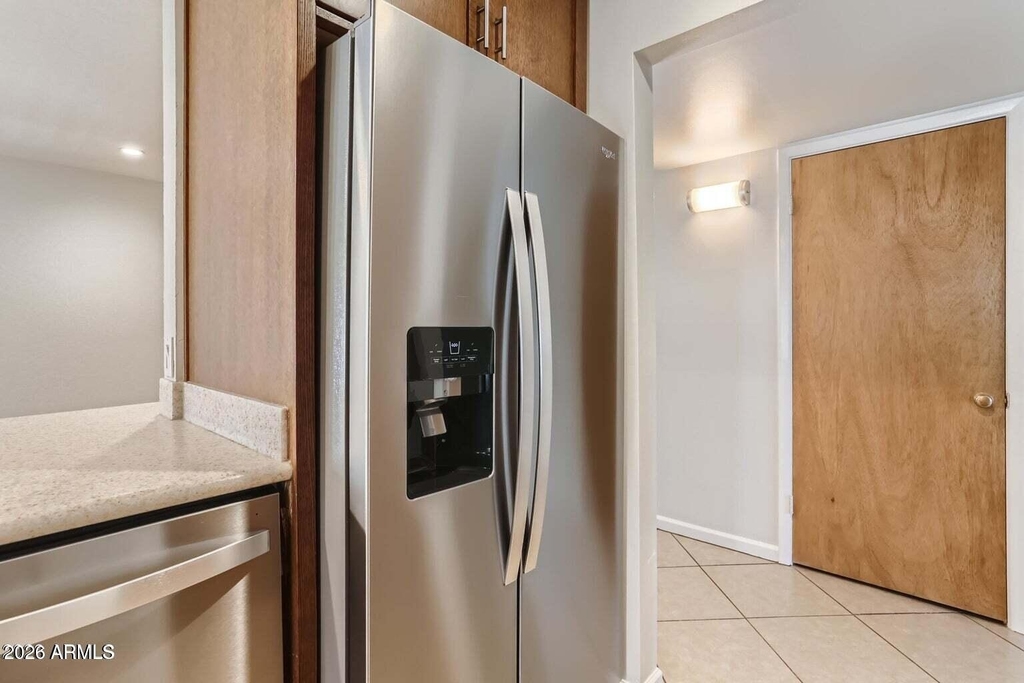 6053 N 22nd Avenue - Photo 6