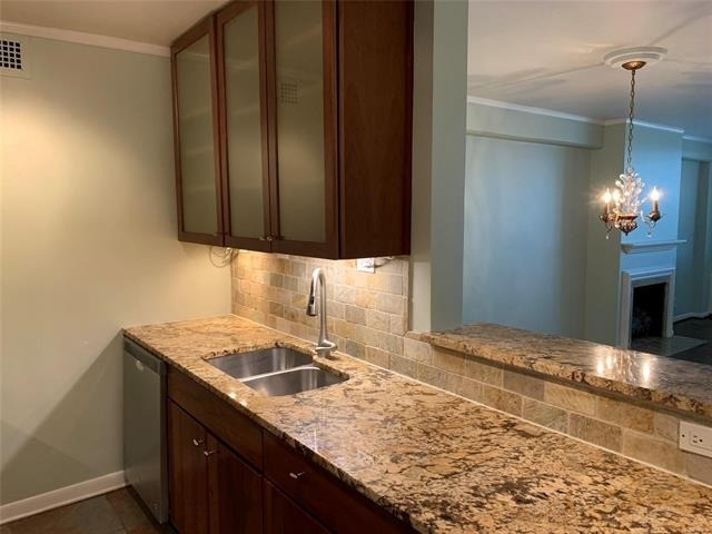 3883 Turtle Creek Boulevard - Photo 13