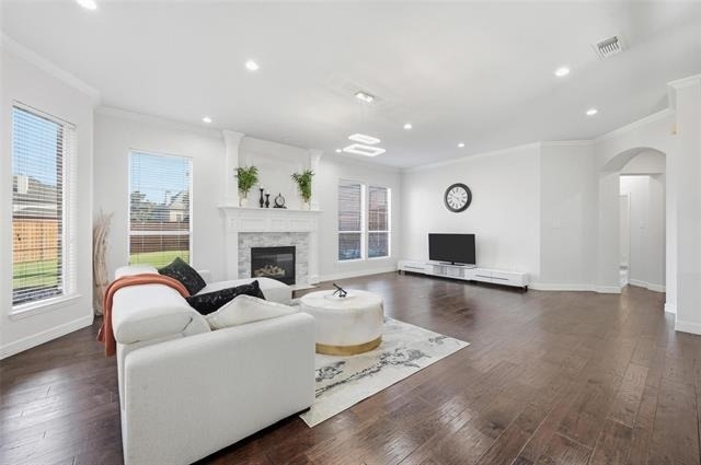 2100 Copperfield Court - Photo 5