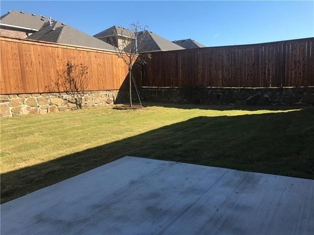 716 Monarch Lane - Photo 9
