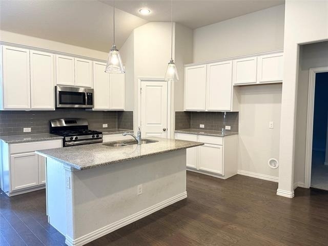 716 Monarch Lane - Photo 2