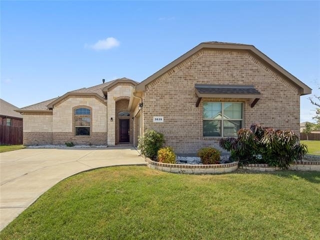 3639 Wintergreen Street - Photo 0