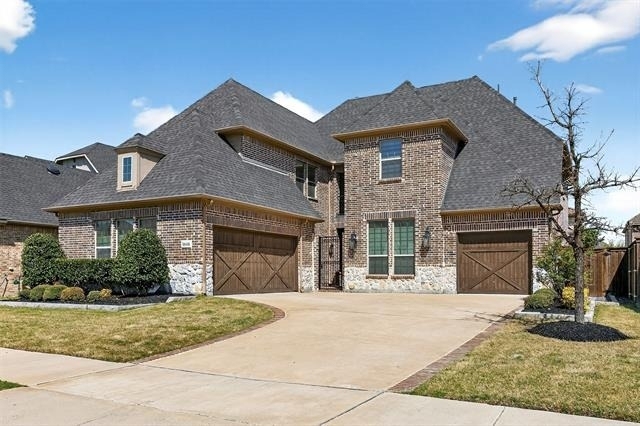 3848 Covedale Boulevard - Photo 1