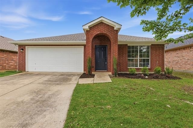 2051 Sunny Side Drive - Photo 0