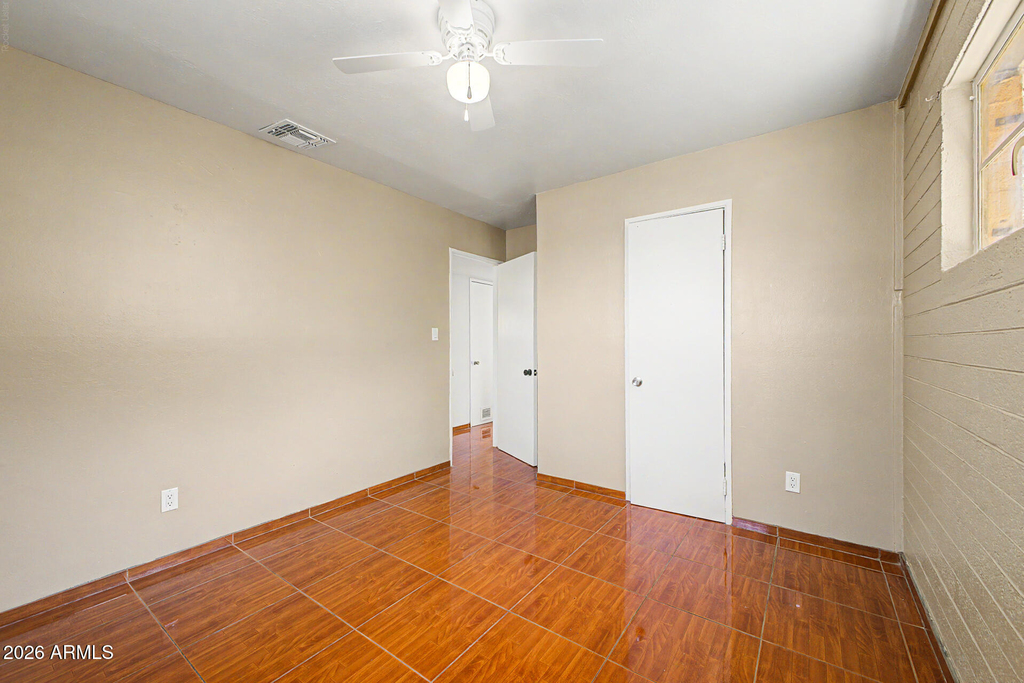 1823 E Sunland Avenue - Photo 15