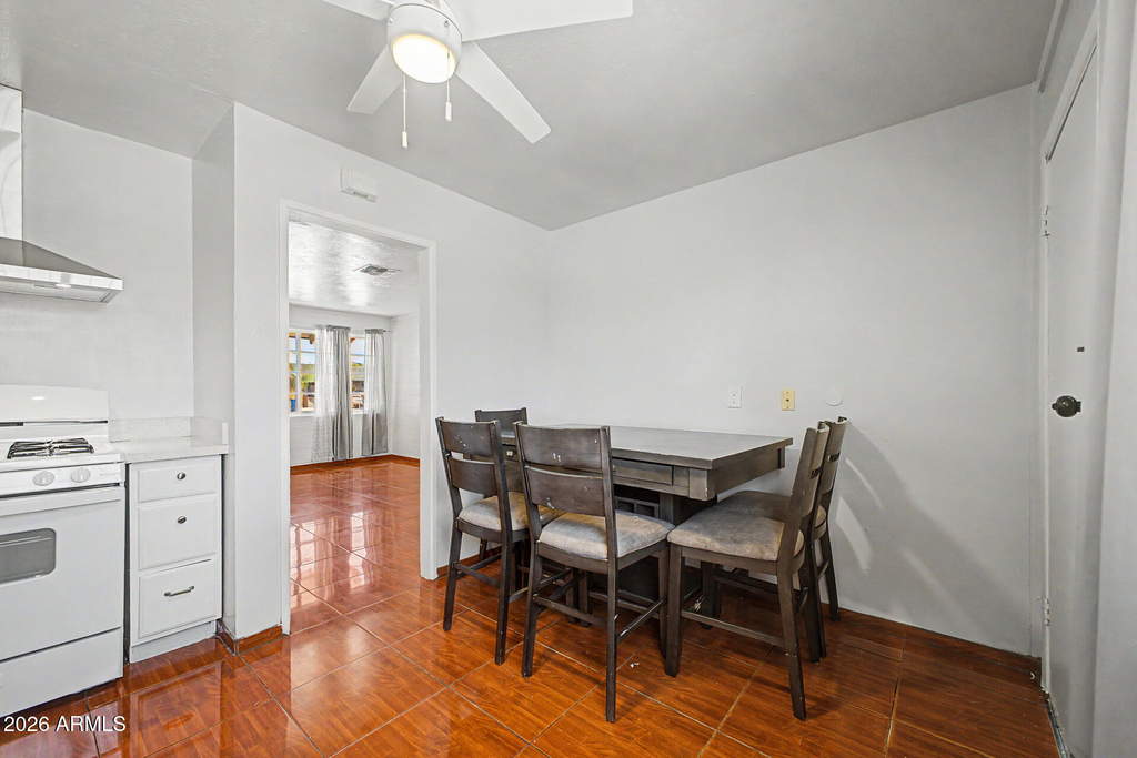 1823 E Sunland Avenue - Photo 8