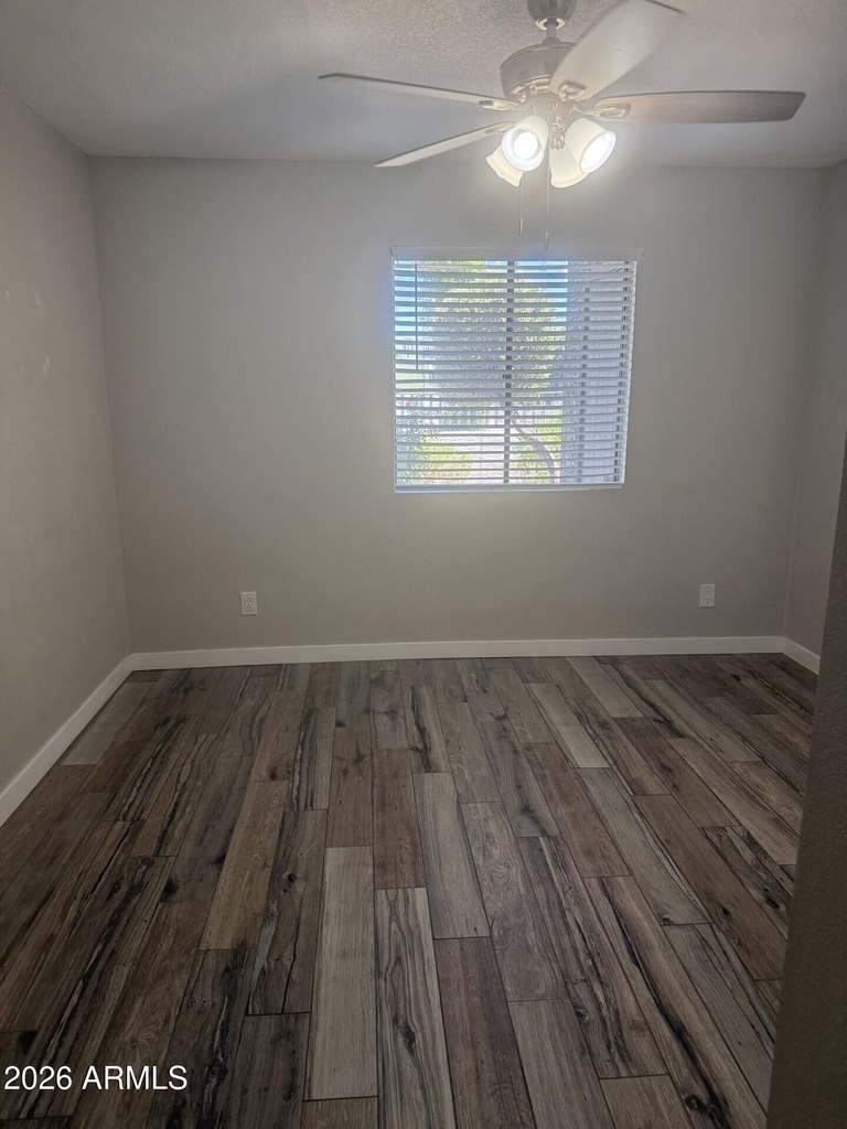1215 E Lemon Street - Photo 6