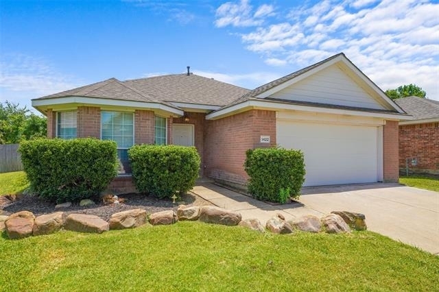 1422 Fairfield Drive - Photo 4