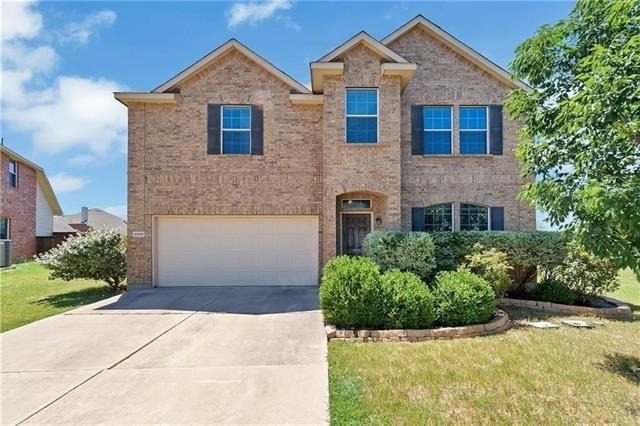 5000 Del Rey Circle - Photo 0
