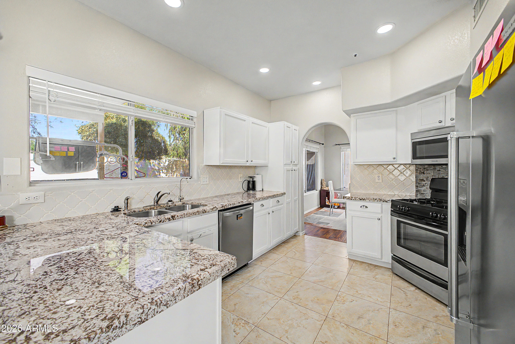 13635 N 103rd Way - Photo 17