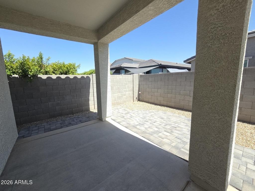 17353 W Patrick Lane - Photo 13