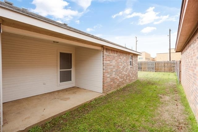 9212 Coral Lane - Photo 15