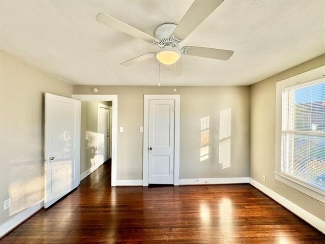 5738 Worth Street - Photo 14