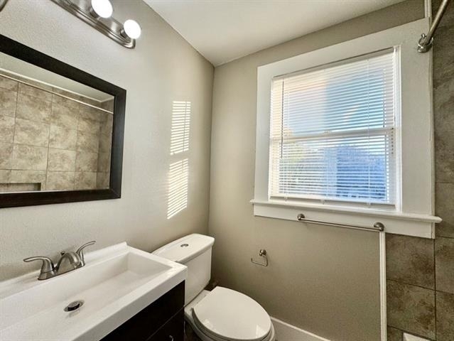 5738 Worth Street - Photo 10