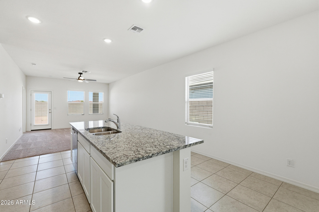 10941 N 165th Avenue - Photo 9
