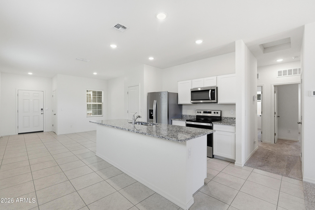 10941 N 165th Avenue - Photo 6