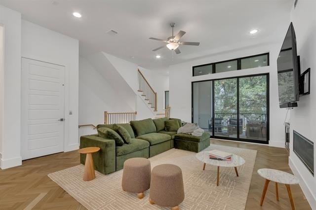7828 Secluded Avenue - Photo 14