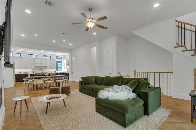 7828 Secluded Avenue - Photo 15