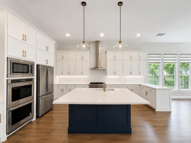 350 Pearland Drive - Photo 1