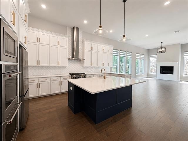 350 Pearland Drive - Photo 2