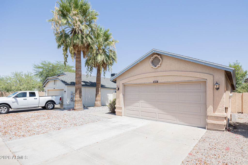 8870 W Villa Rita Drive - Photo 0