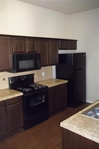 1432 Ravenwood Drive - Photo 5