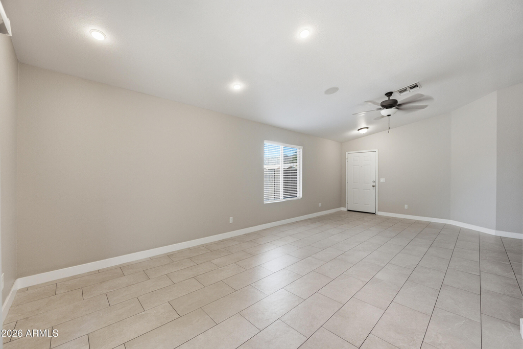 1616 E Desert Lane - Photo 10
