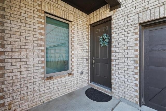 222 Woodson Street - Photo 2