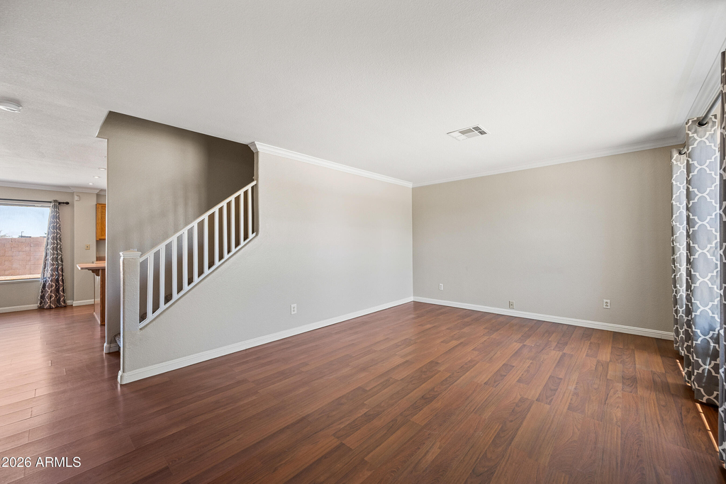 210 E Jasper Court - Photo 1