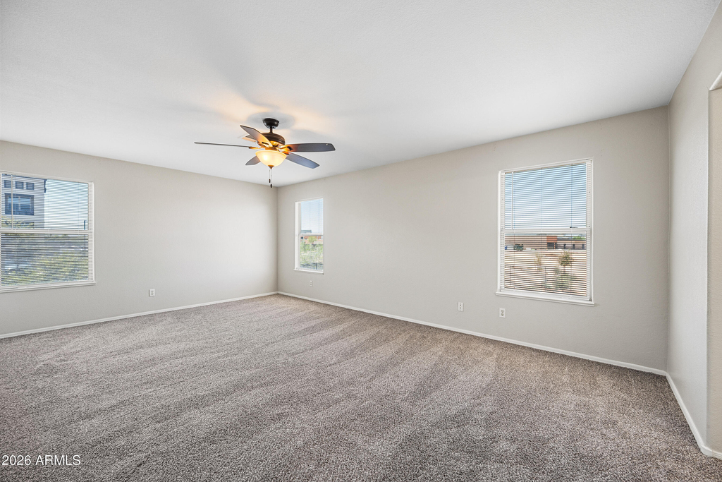 210 E Jasper Court - Photo 13