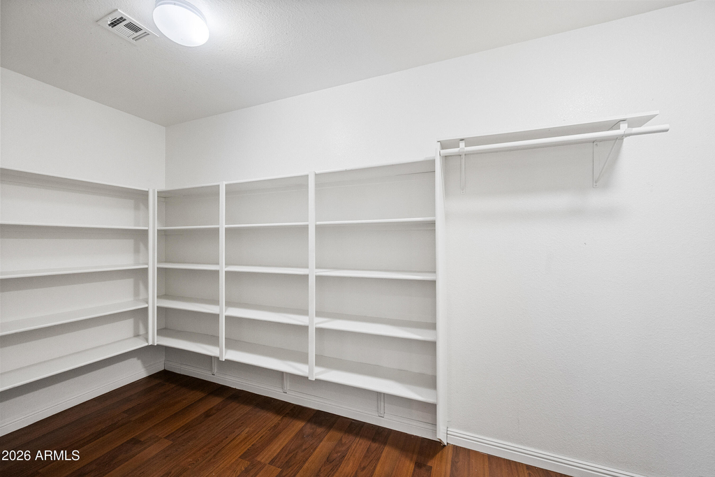 210 E Jasper Court - Photo 24