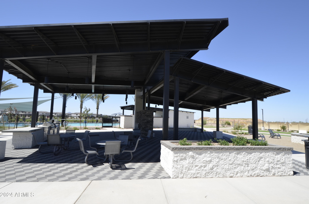 1306 W Sparrow Drive - Photo 27
