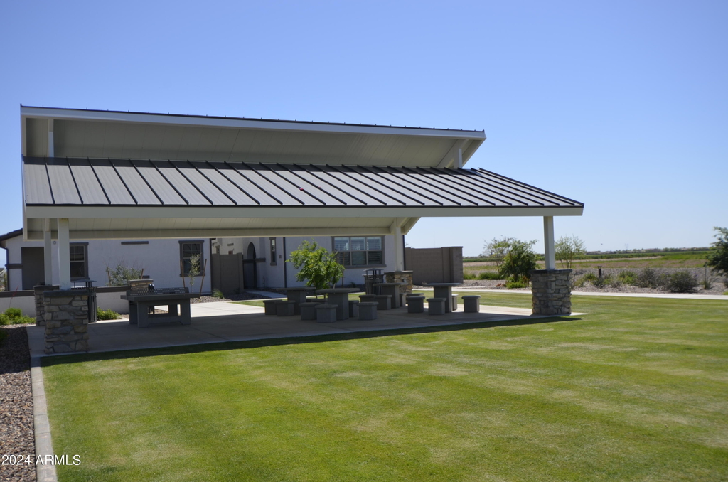 1306 W Sparrow Drive - Photo 24