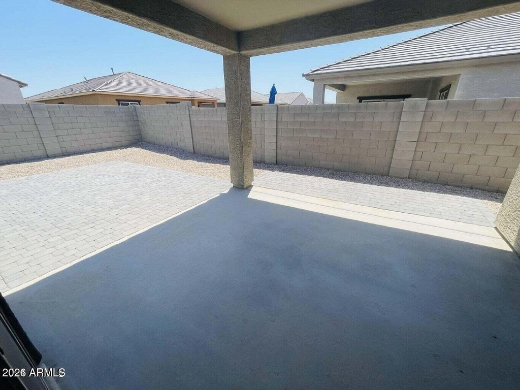43691 W Yucca Lane - Photo 16