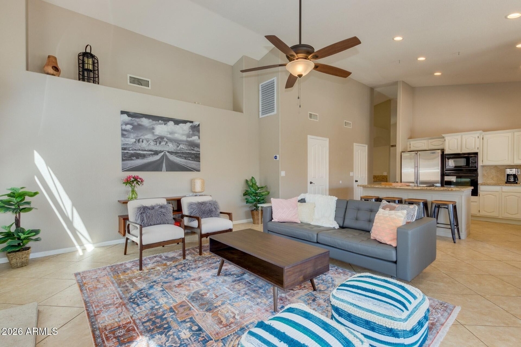 1585 W Honeysuckle Lane - Photo 6